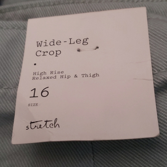 Plus Size 16 Wide Leg Cropped Jeans Pants NWT - Picture 9 of 9